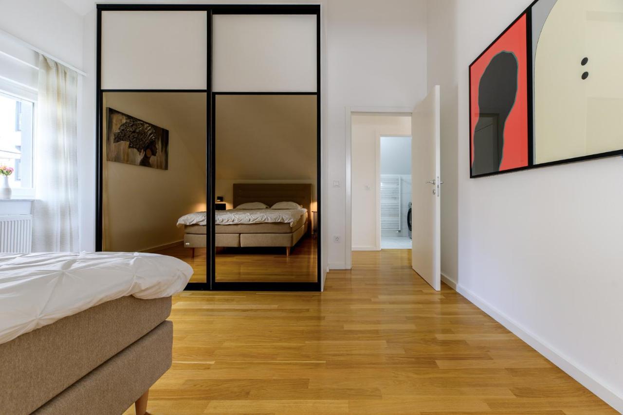 Flexible Selfcheckins 49 - Zagreb - Parking - New - Luxury Daire Dış mekan fotoğraf
